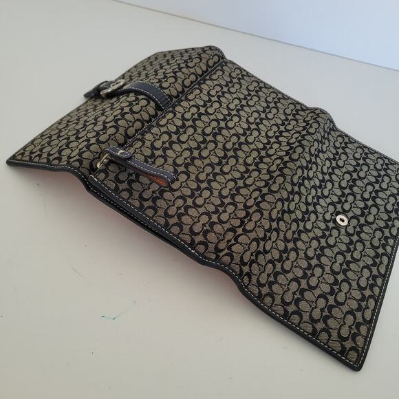 Coach Buckle Signature Clutch Wallet Large Logo Canvas Leather Black Trifold - Picture 6 of 9